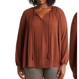 DR2 Plus Size Blouse